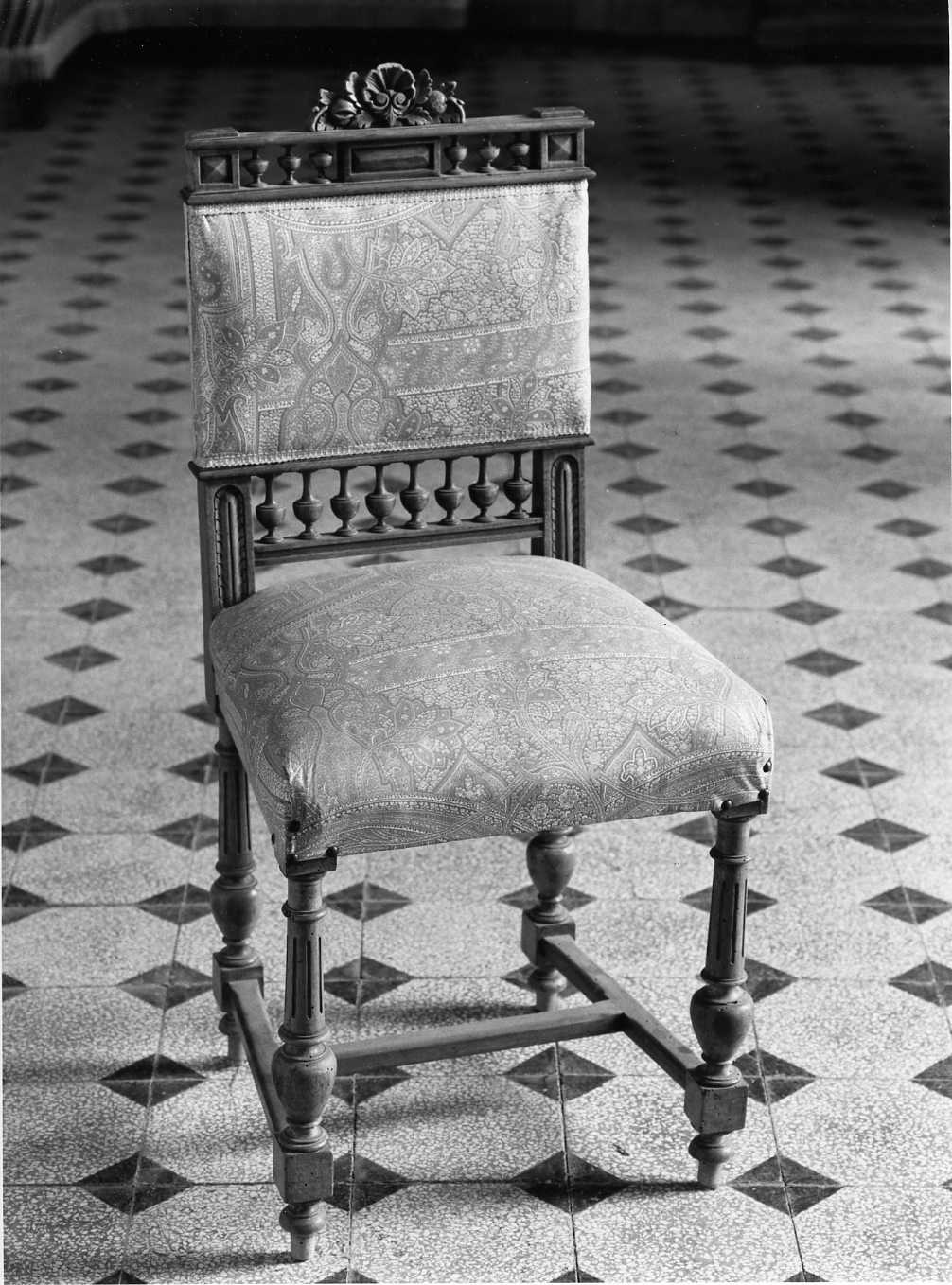 sedia, serie - bottega italiana (primo quarto sec. XX)