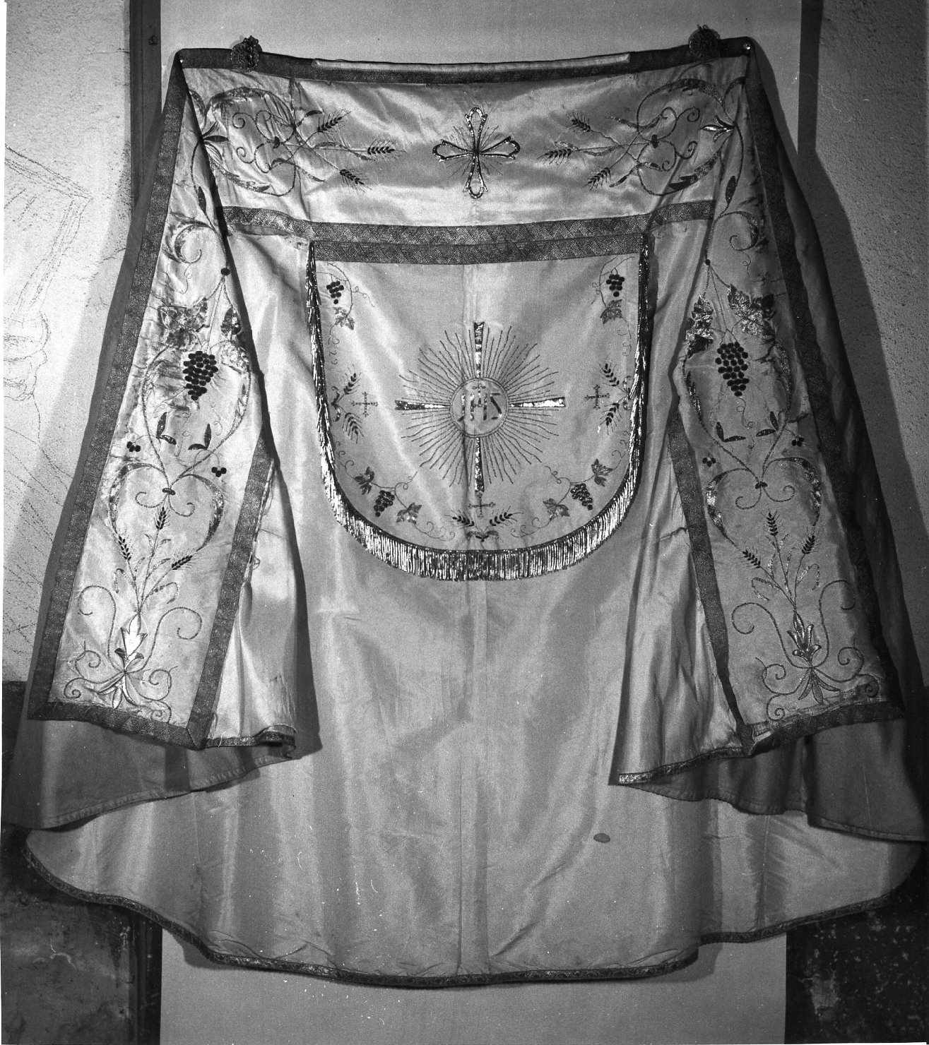 piviale - manifattura molisana (metà sec. XIX)