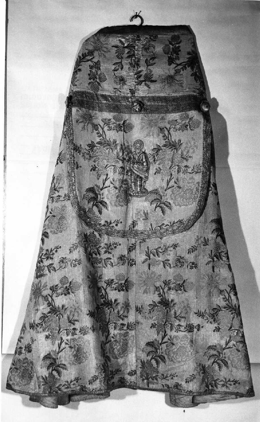 piviale - manifattura napoletana (sec. XVIII)