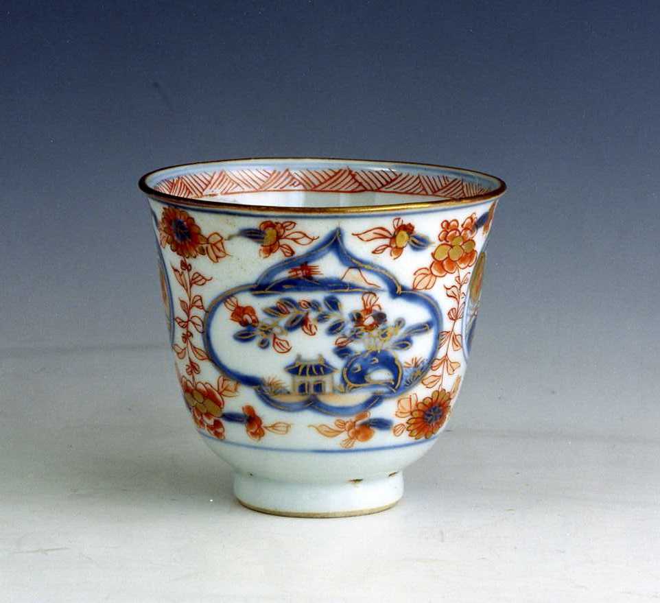 tazza - produzione cinese (sec. XIX)