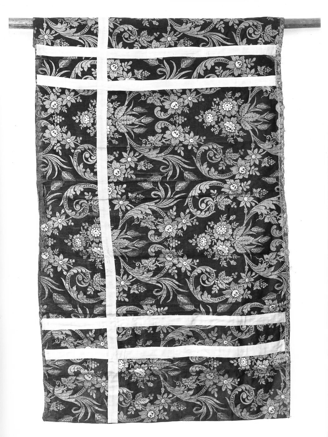 tovaglia d'altare - manifattura Italia meridionale (sec. XIX)