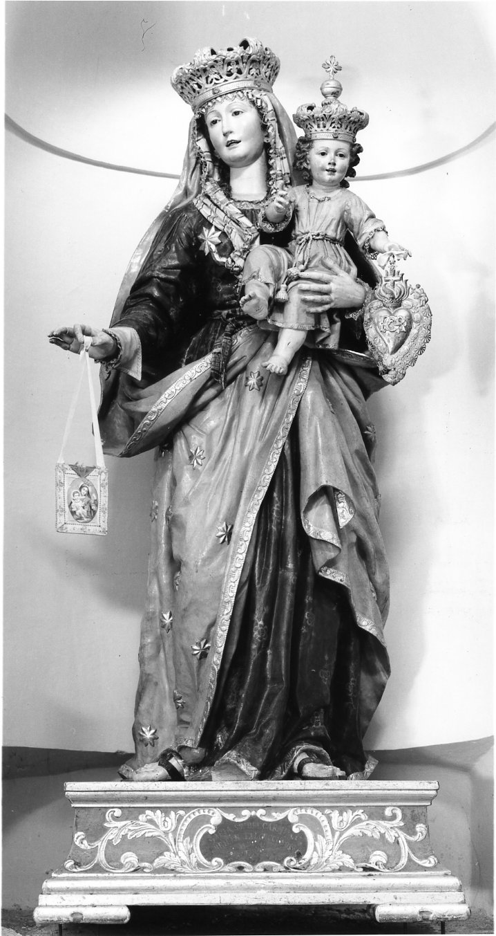 Madonna con Bambino (statua) di Falcucci Gabriele (sec. XIX)
