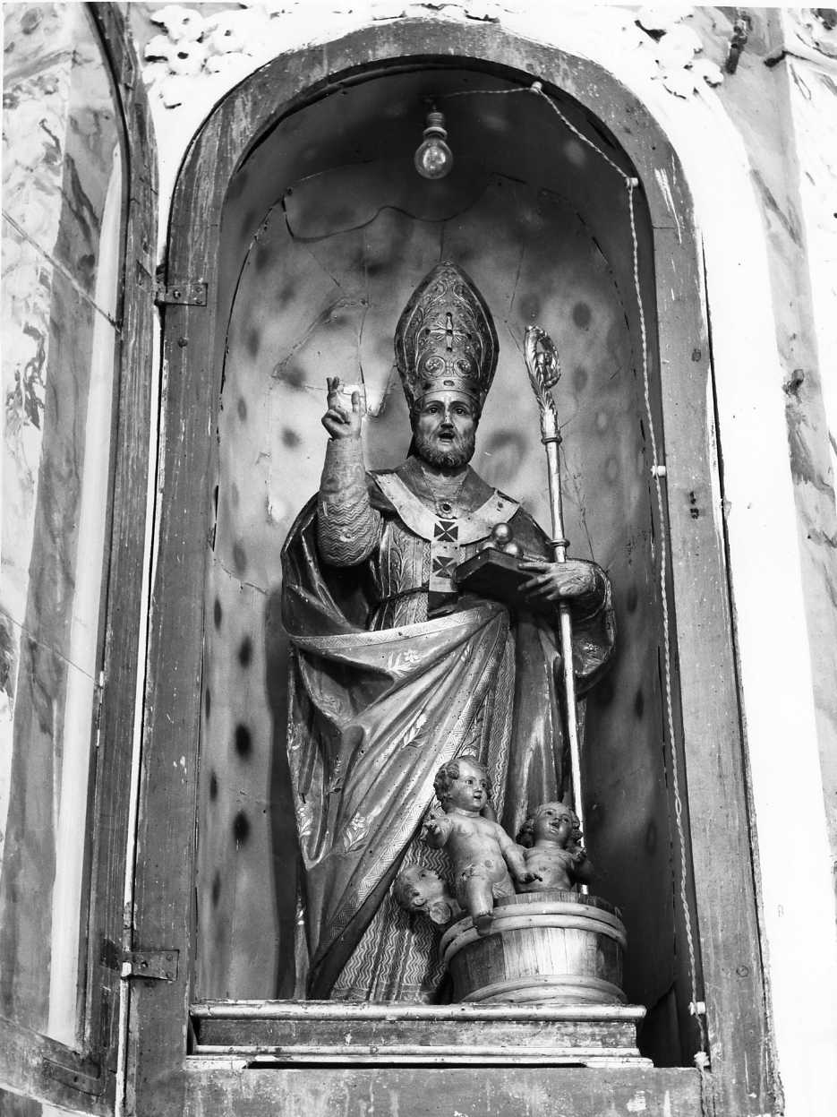 San Nicola di Bari resuscita i tre fanciulli (scultura) - bottega molisana (seconda metà sec. XIX)