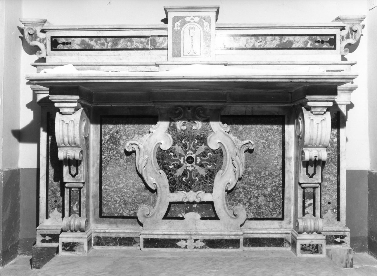 altare - ambito napoletano (prima metà sec. XVIII)