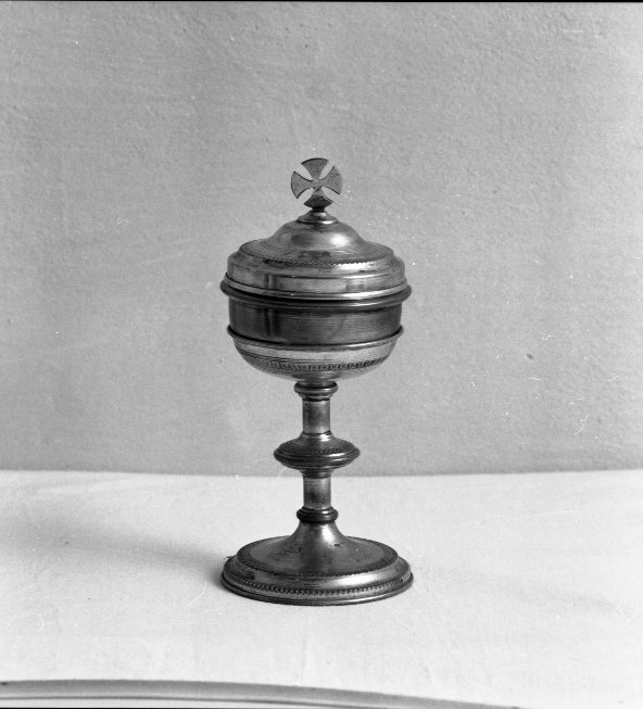 pisside - bottega molisana (sec. XIX)