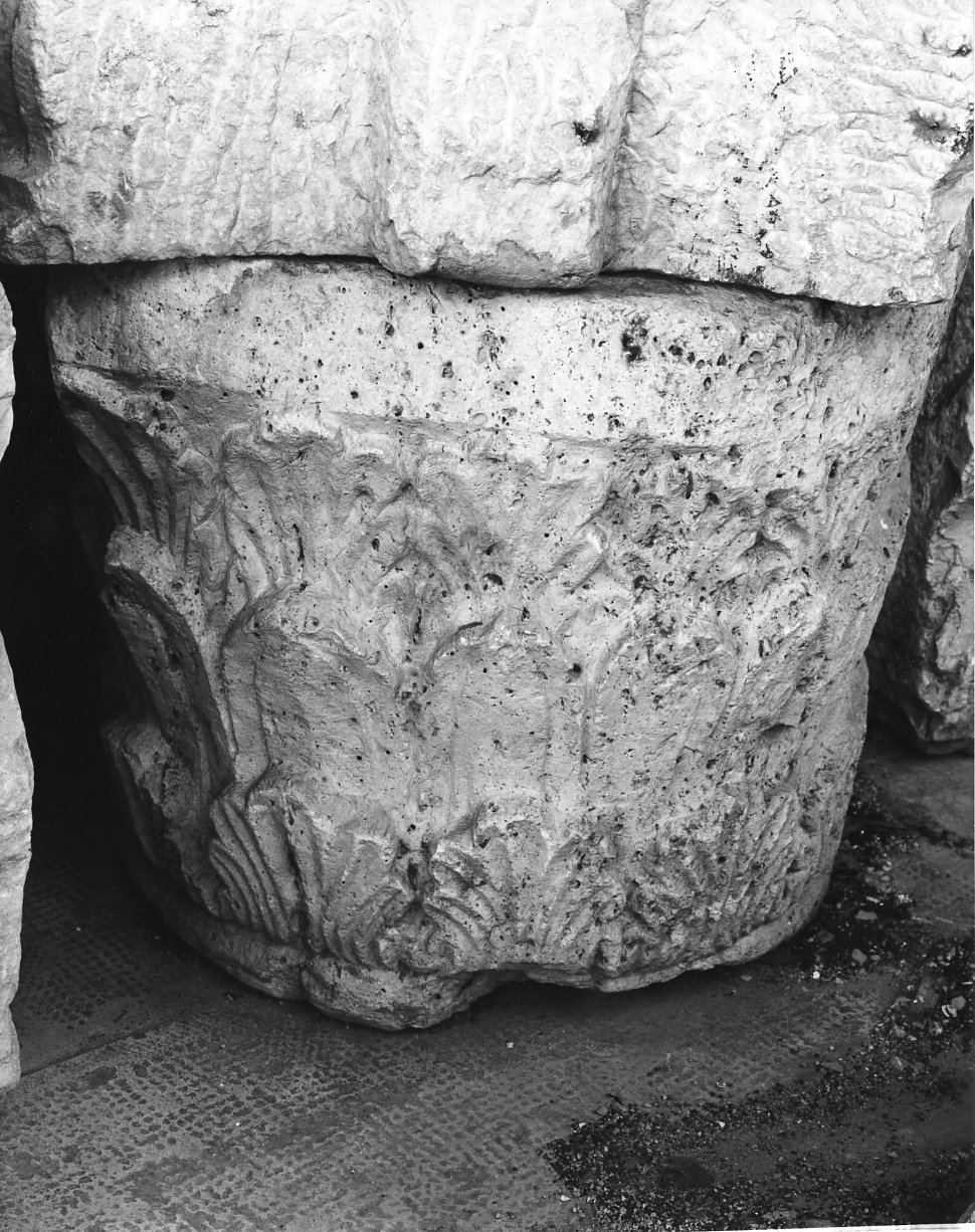 capitello - bottega Italia meridionale (secc. VIII/ XIII)