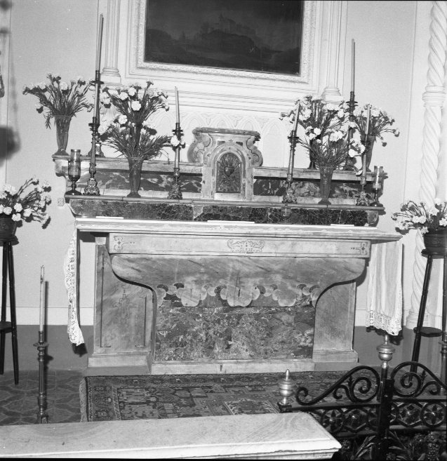 altare, elemento d'insieme di Troccoli Lorenzo (attribuito) (sec. XVIII)