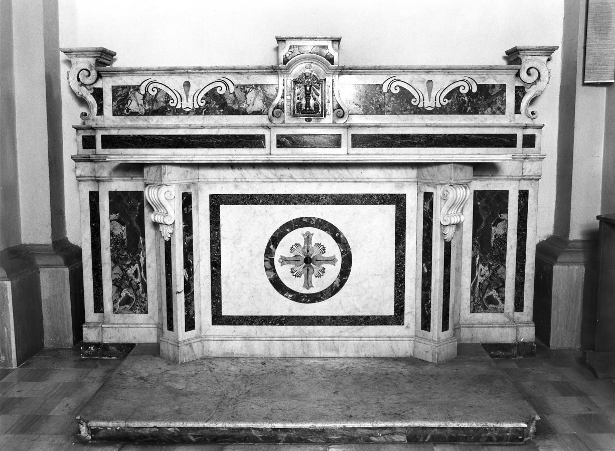 altare, opera isolata - bottega napoletana (fine/inizio secc. XVIII/ XIX)