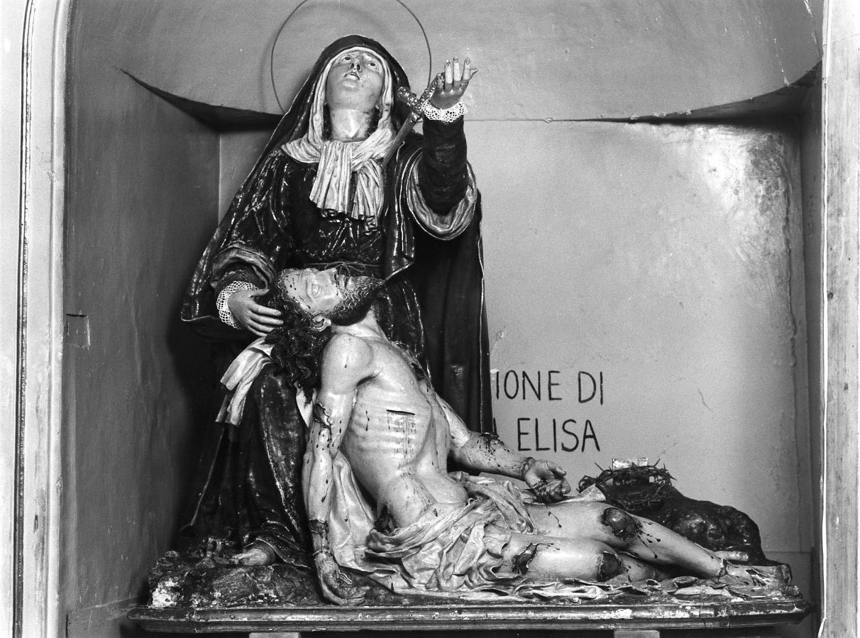 compianto sul Cristo morto (statua processionale, opera isolata) di Falcucci Michele (attribuito) (seconda metà sec. XIX)