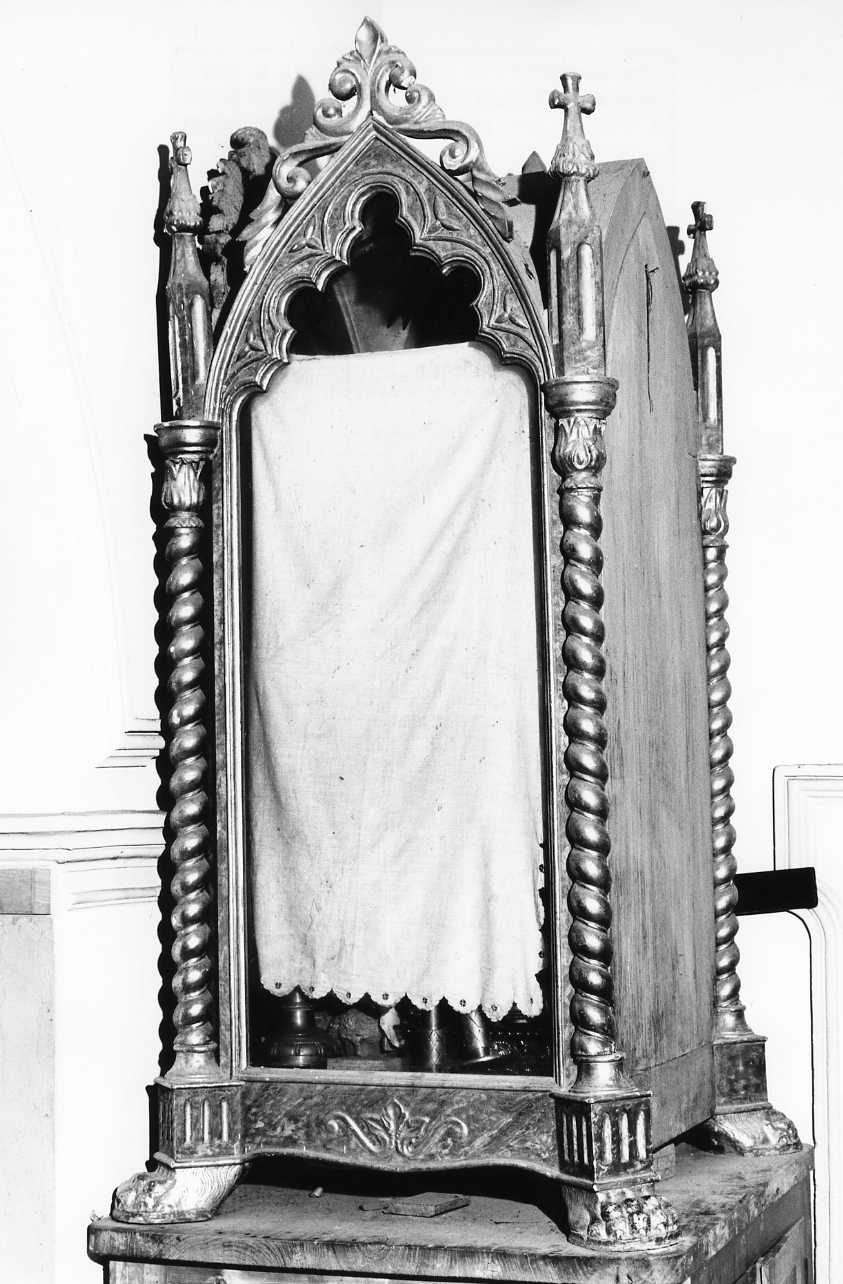 teca, opera isolata - bottega molisana (primo quarto sec. XX)