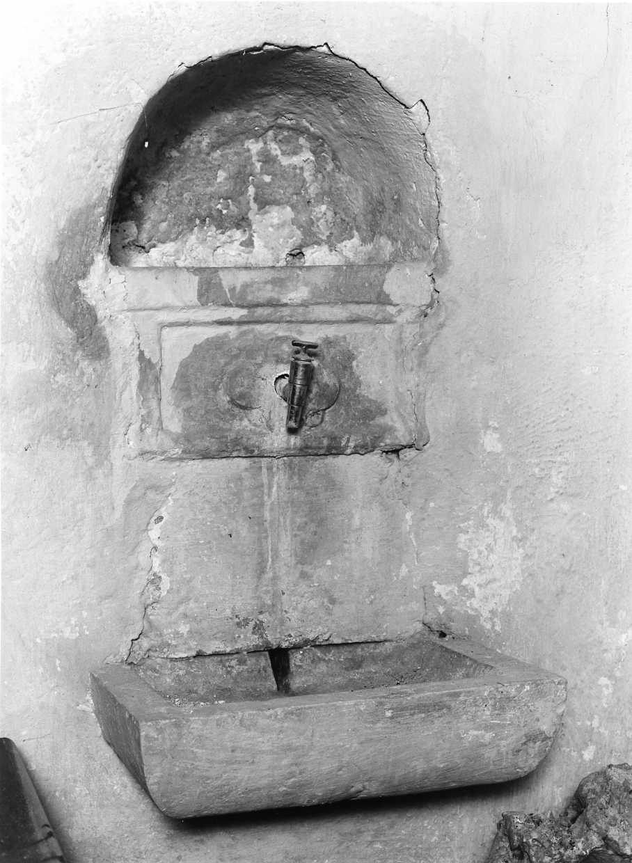 lavabo da sacrestia - bottega molisana (sec. XIX)