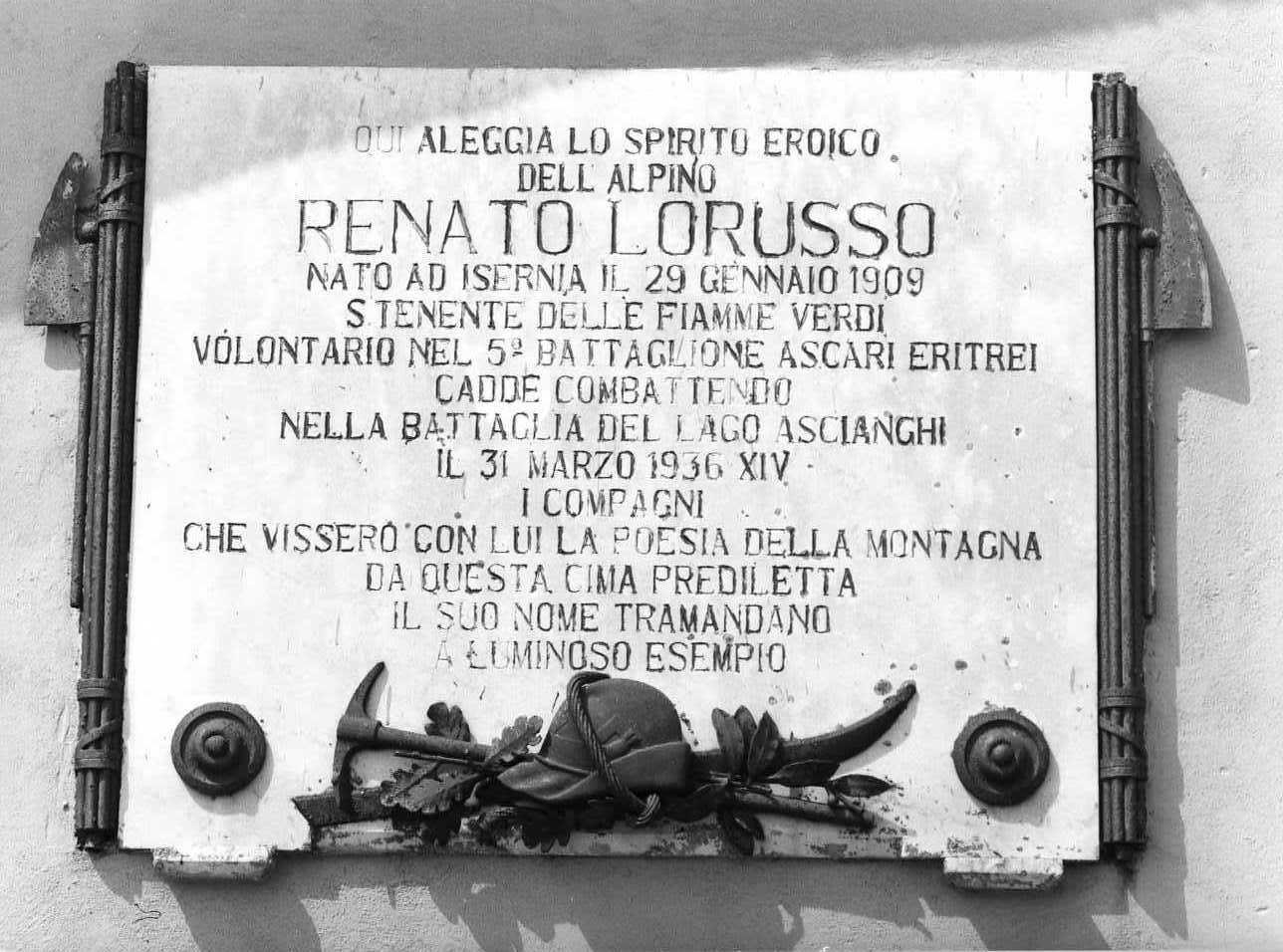 lapide celebrativa - bottega molisana (secondo quarto sec. XX)