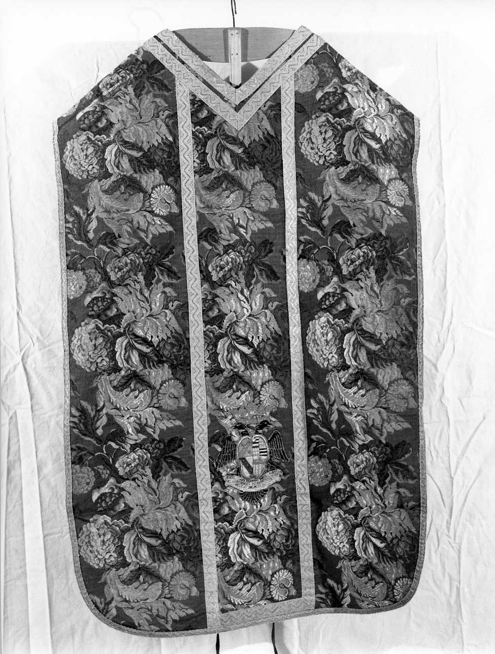 pianeta, elemento d'insieme - manifattura napoletana (sec. XVIII)