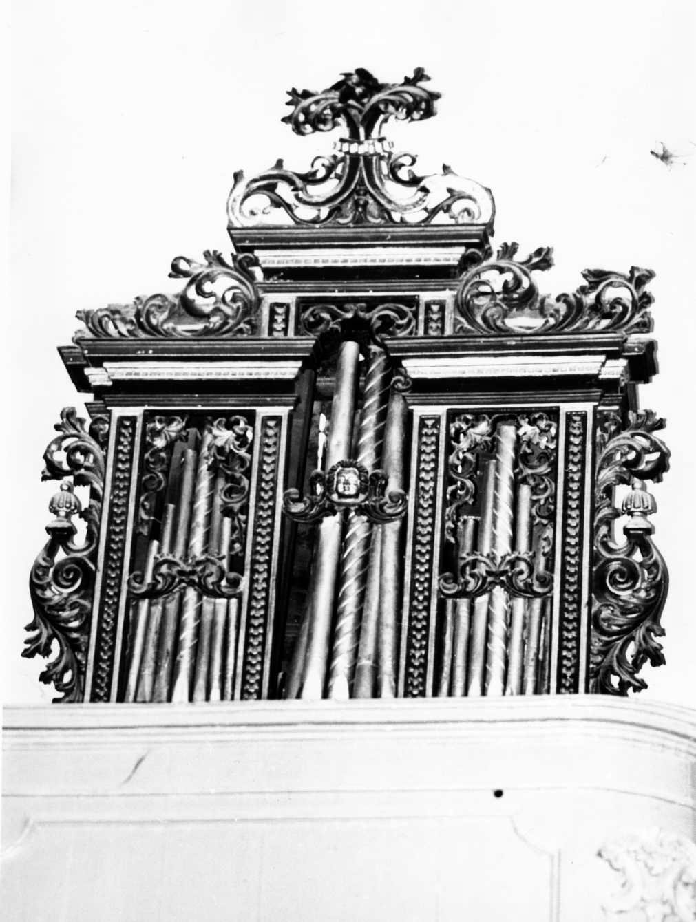 cassa d'organo, opera isolata - bottega molisana (sec. XVIII)