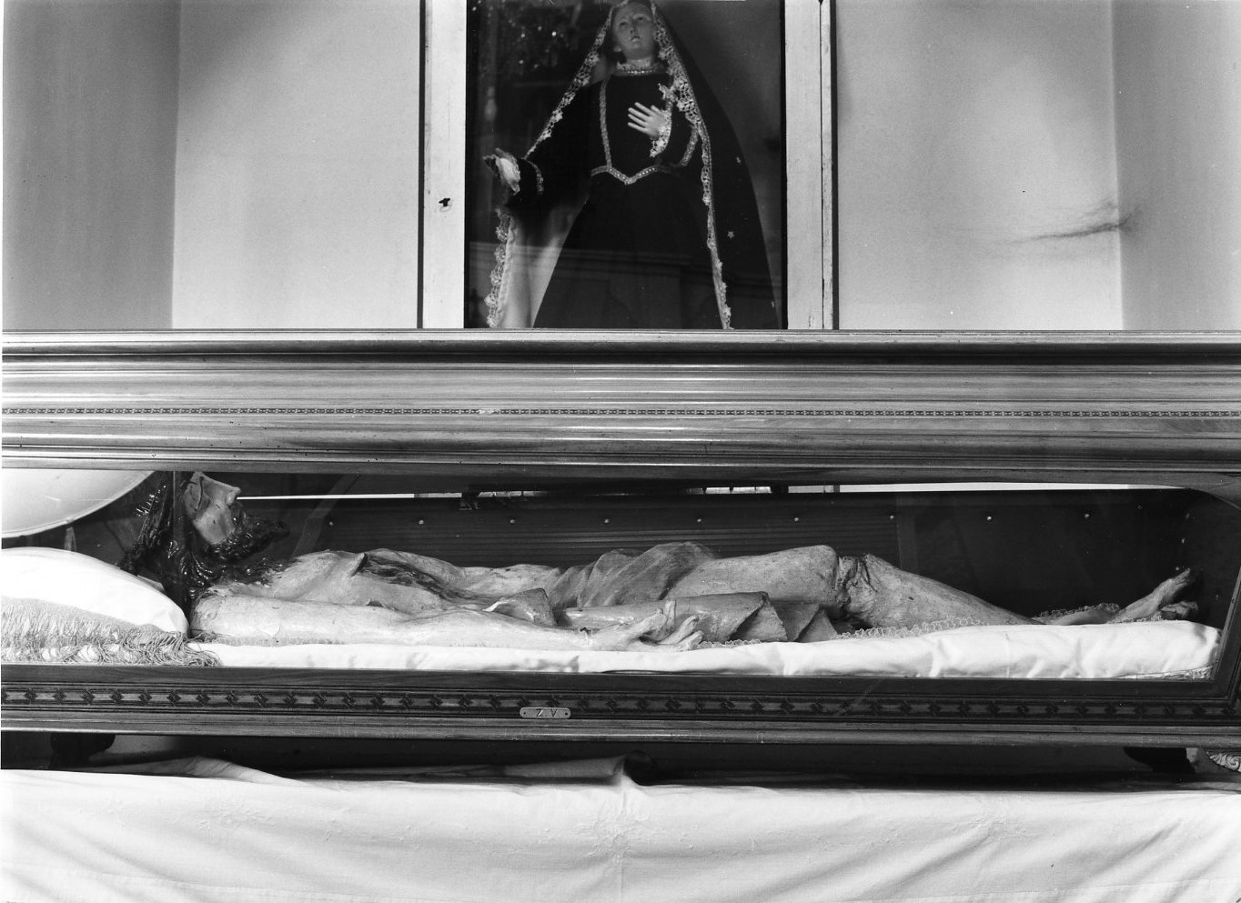 Cristo morto (statua, opera isolata) - bottega Italia meridionale (sec. XIX)