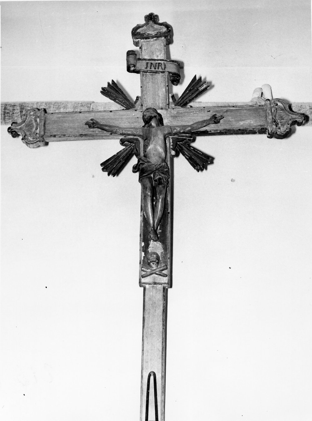 crocifisso - bottega Italia meridionale (sec. XVIII)