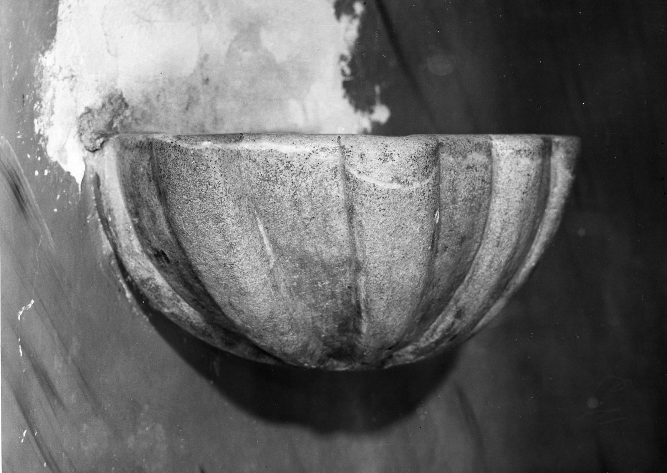 acquasantiera, coppia - bottega molisana (fine sec. XIX)