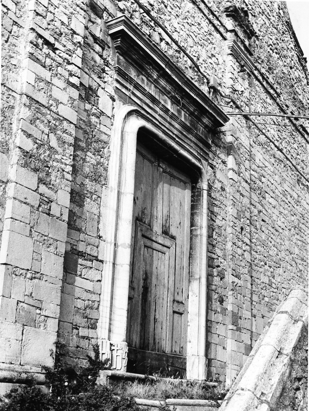 portale, opera isolata - bottega Italia meridionale (sec. XVIII)