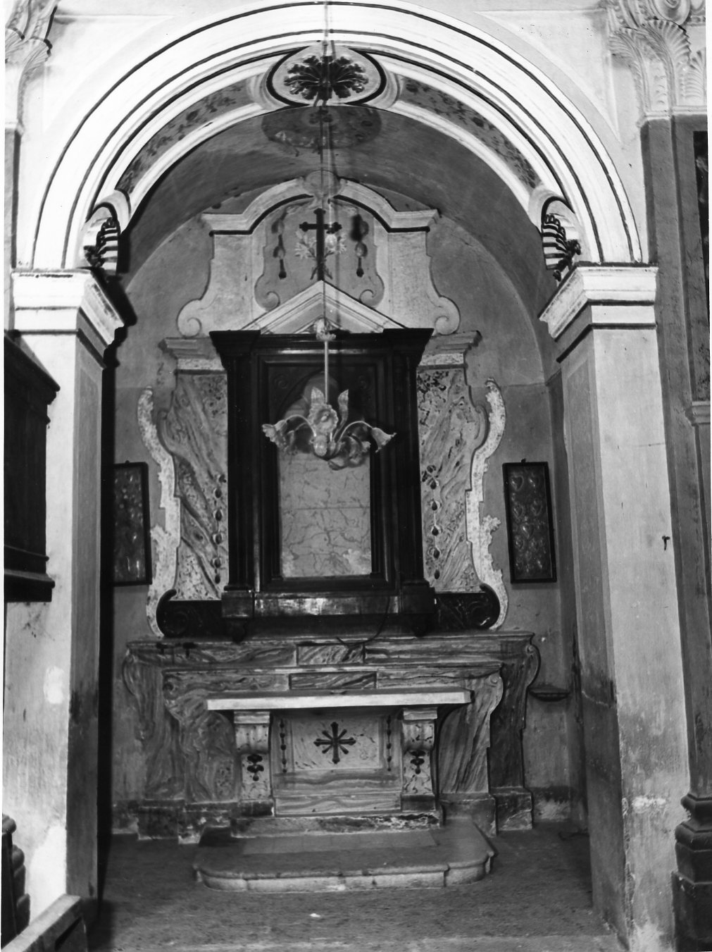 altare - a mensa, opera isolata - bottega Italia meridionale (sec. XVIII)