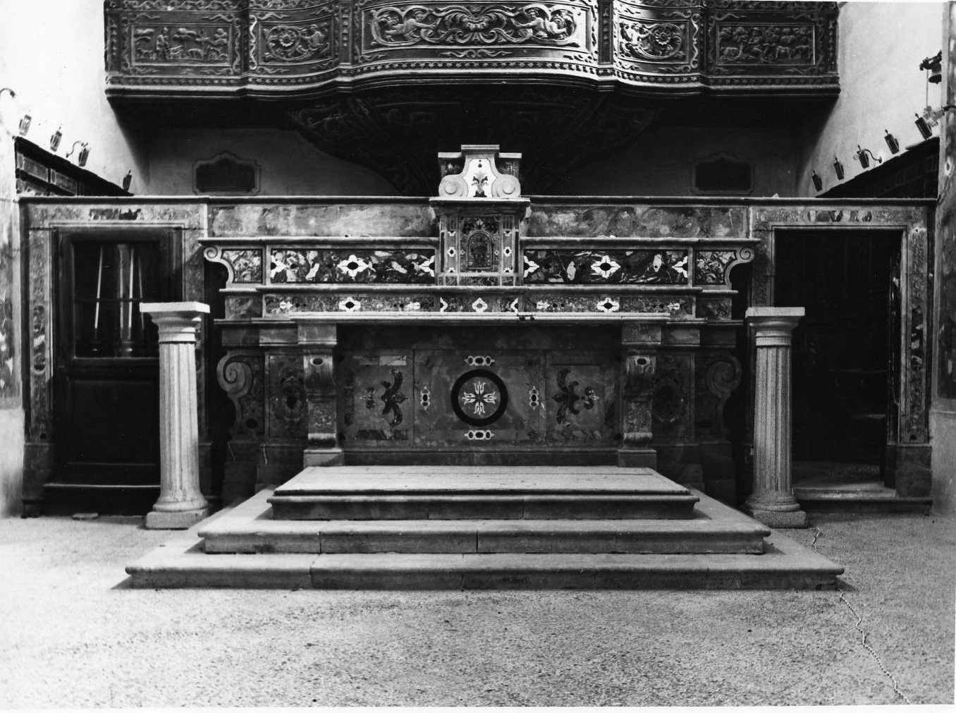 altare maggiore, opera isolata - bottega Italia meridionale (sec. XVIII)