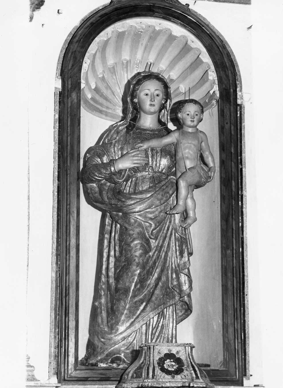 Madonna con Bambino (statua) - bottega italiana (sec. XVI)