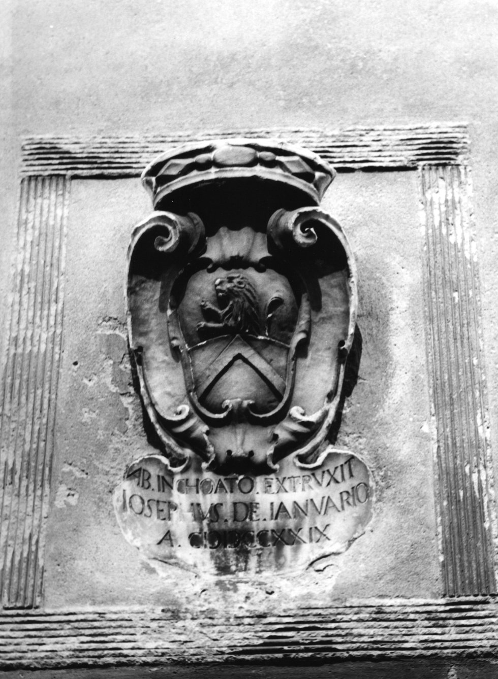 lapide documentaria - bottega Italia meridionale (sec. XVIII)