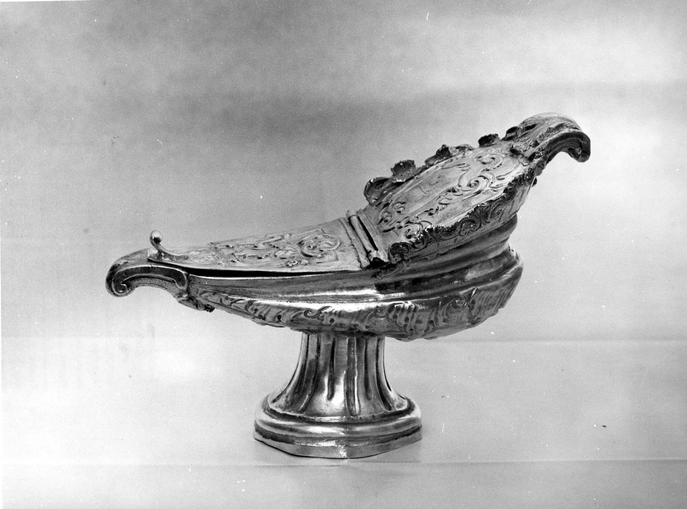 navicella portaincenso - bottega napoletana (sec. XVIII)