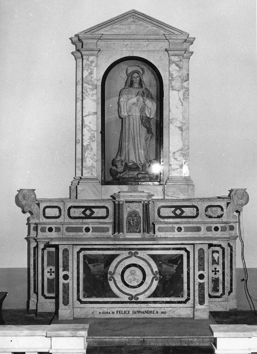 altare - bottega molisana (sec. XX)