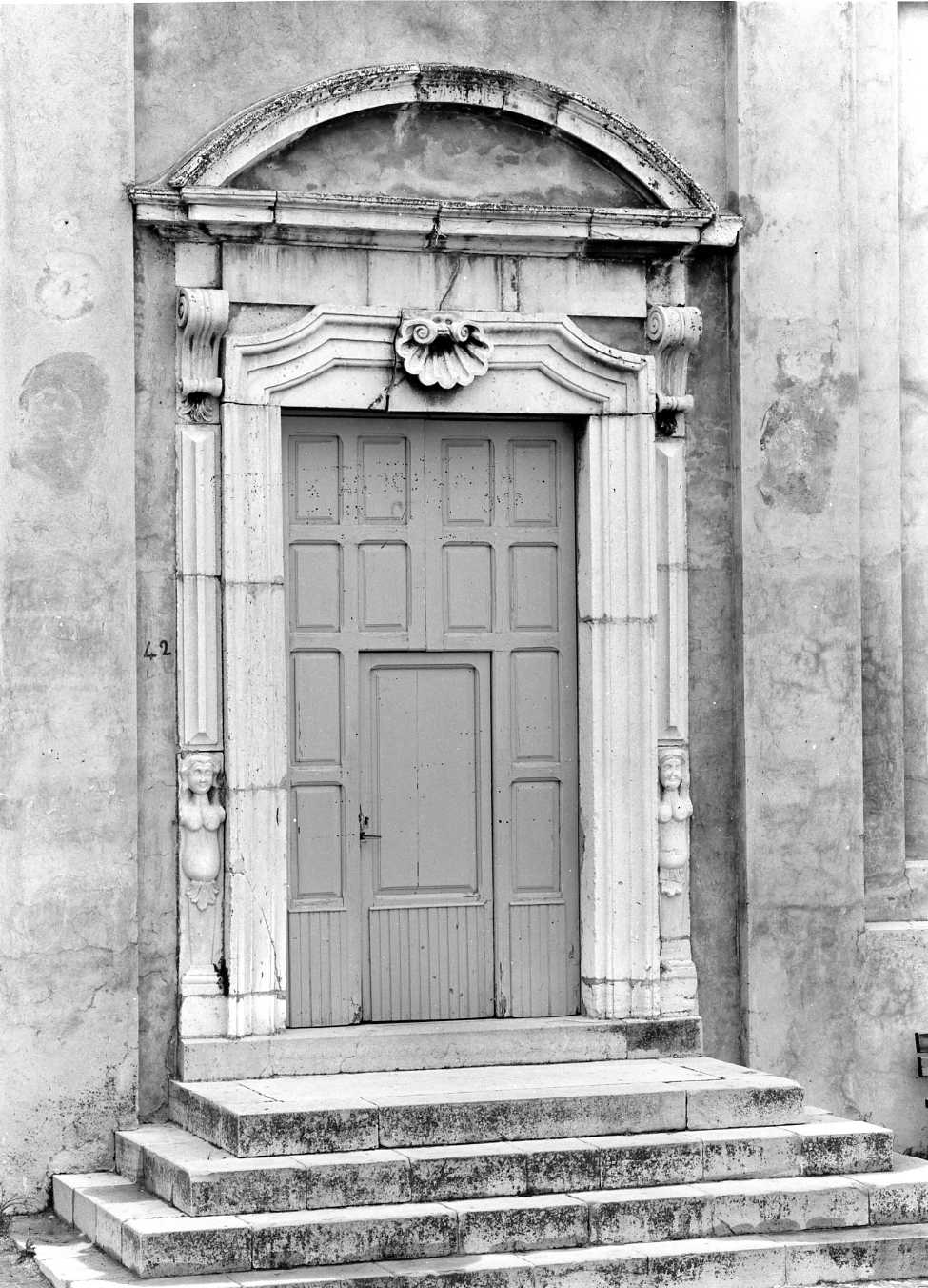 portale, opera isolata - bottega molisana (metà sec. XVII)