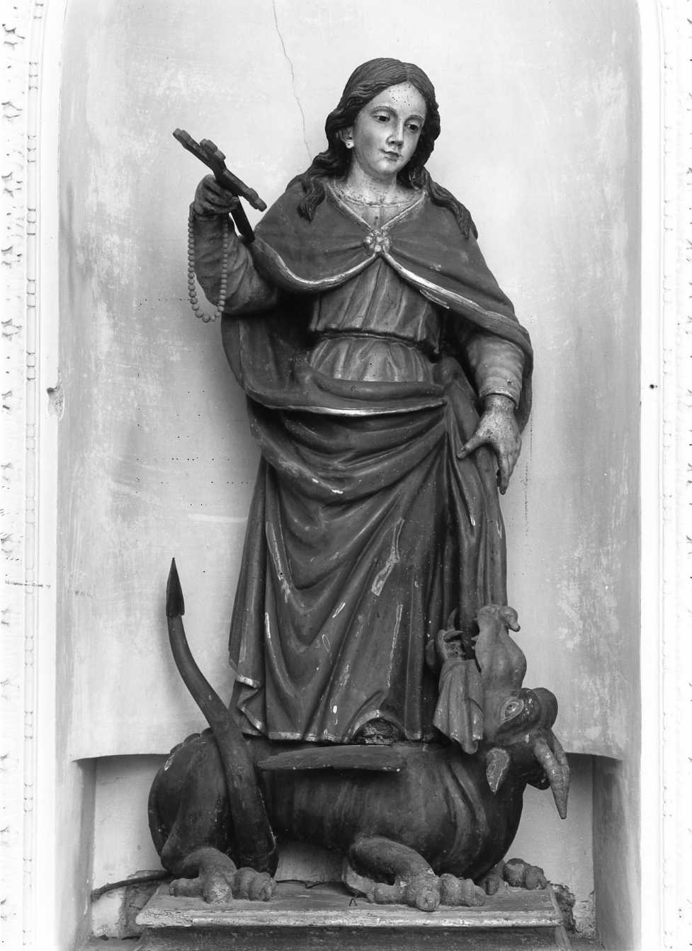 Santa Margherita d'Antiochia (statua, opera isolata) - bottega napoletana (metà sec. XVII)