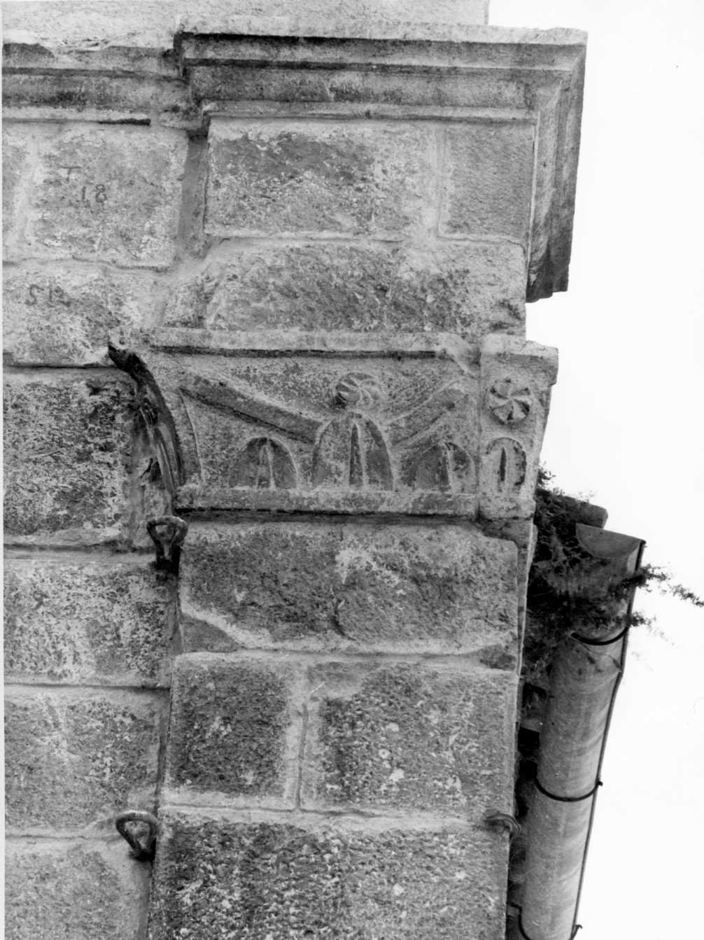 mensola, serie - bottega molisana (sec. XVII)