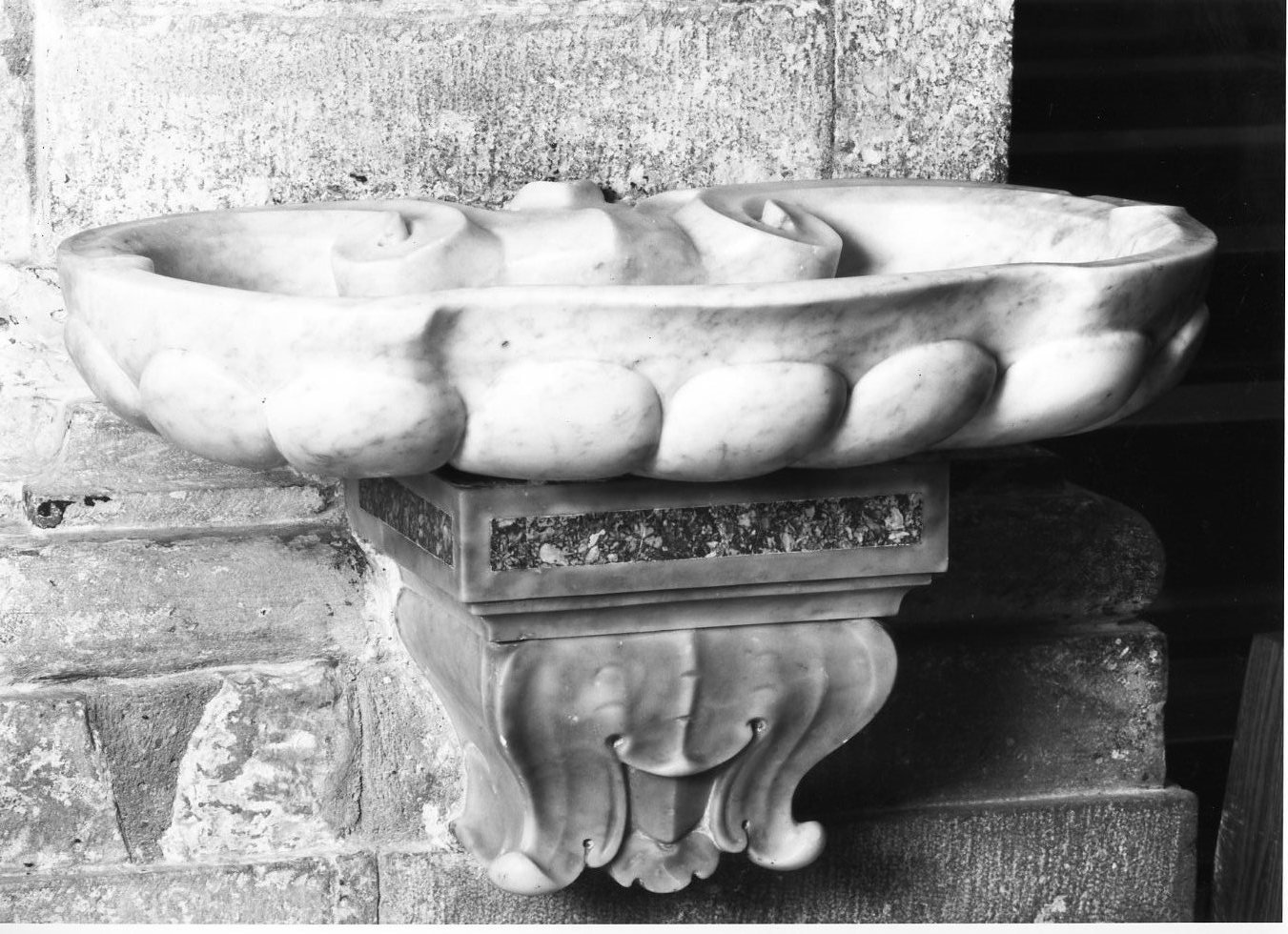 acquasantiera, coppia - bottega napoletana (sec. XVIII)