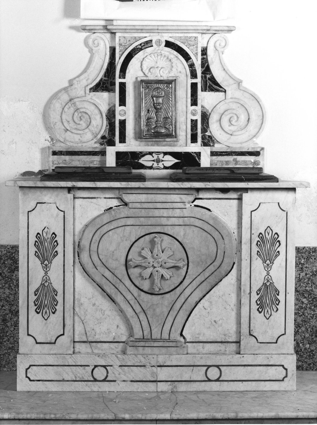altare - bottega Italia meridionale (primo quarto sec. XX)