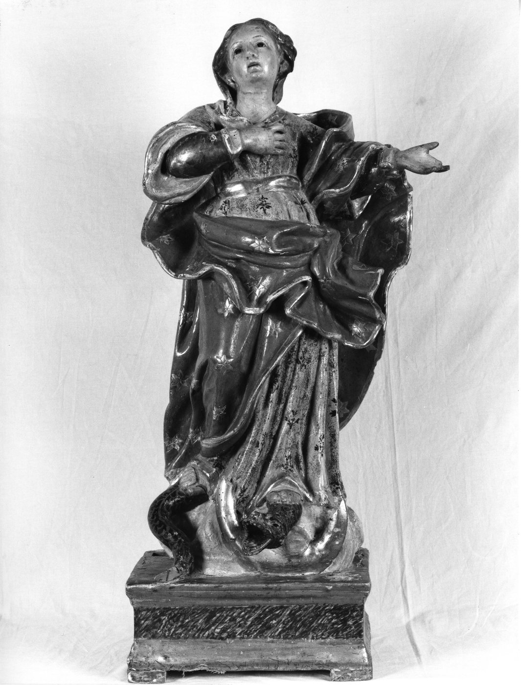 Immacolata Concezione (statua) di Di Zinno Paolo Saverio (secondo quarto sec. XVIII)