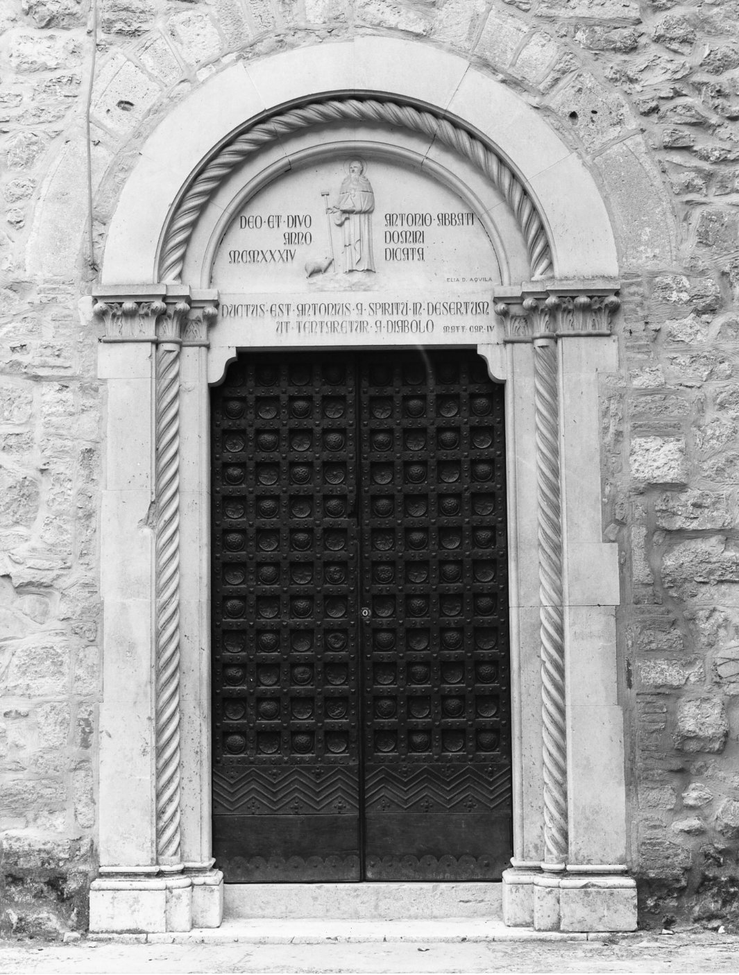 portale di Dell'Aquila Elia (sec. XX)