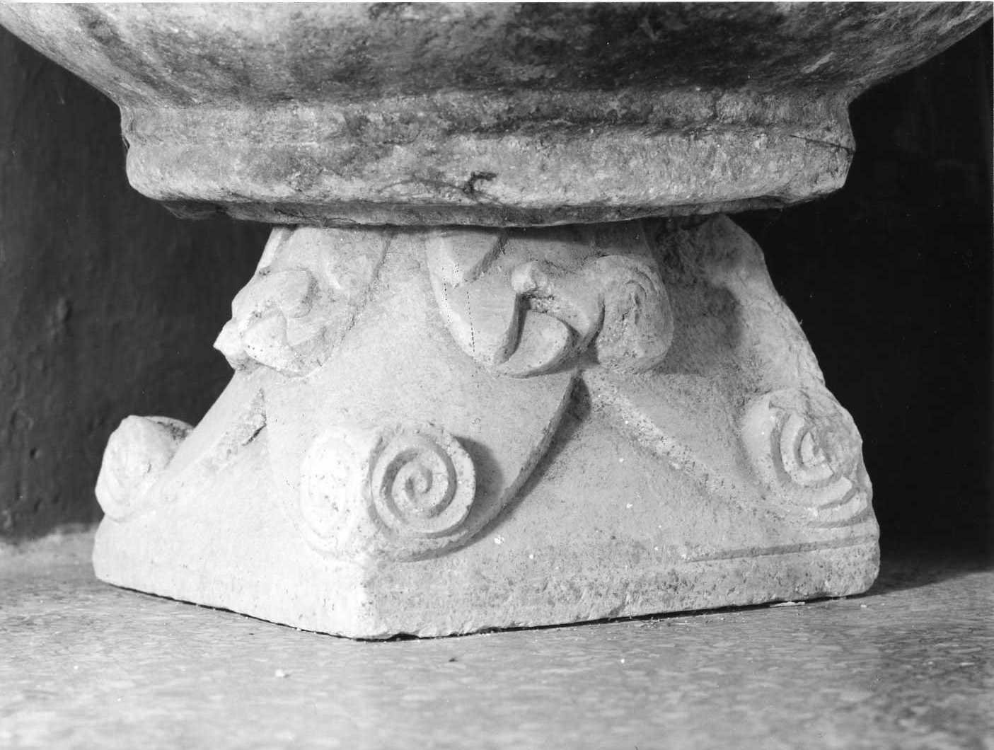 capitello - bottega molisana (sec. XIII)