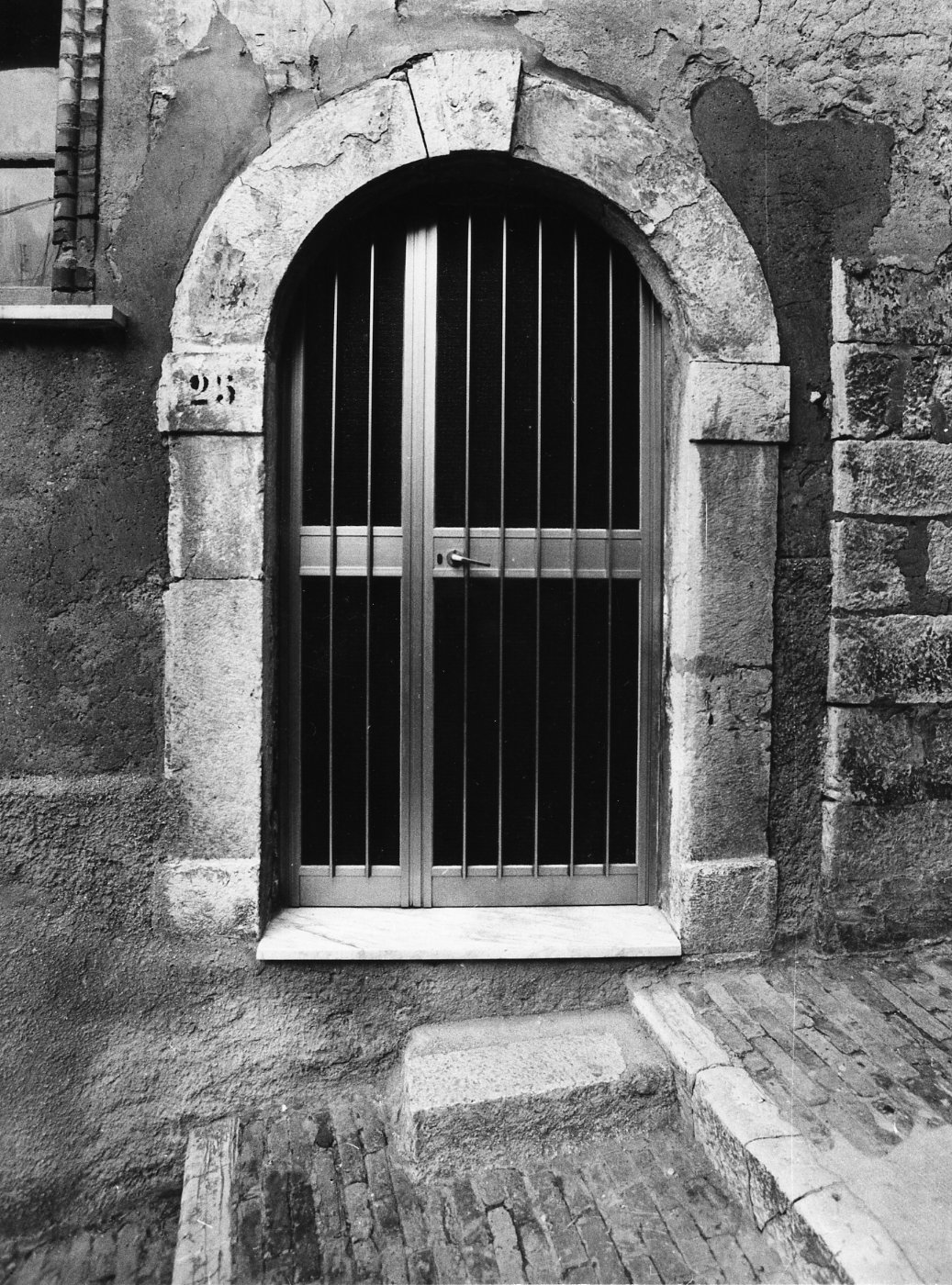 portale - bottega Italia meridionale (sec. XIX)