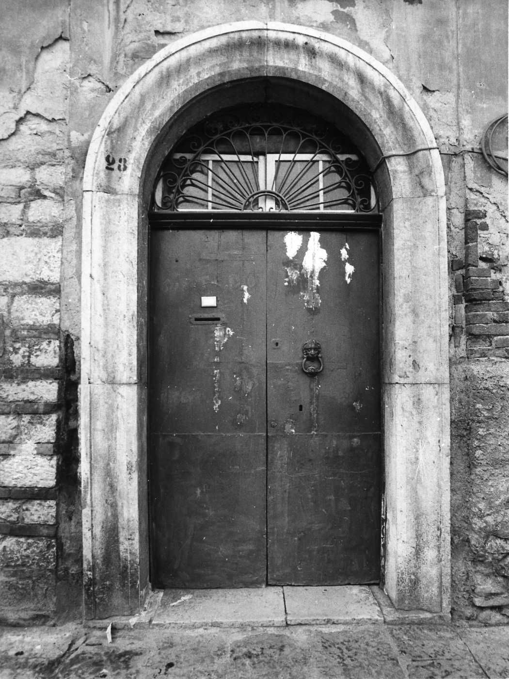 portale - bottega Italia meridionale (sec. XIX)