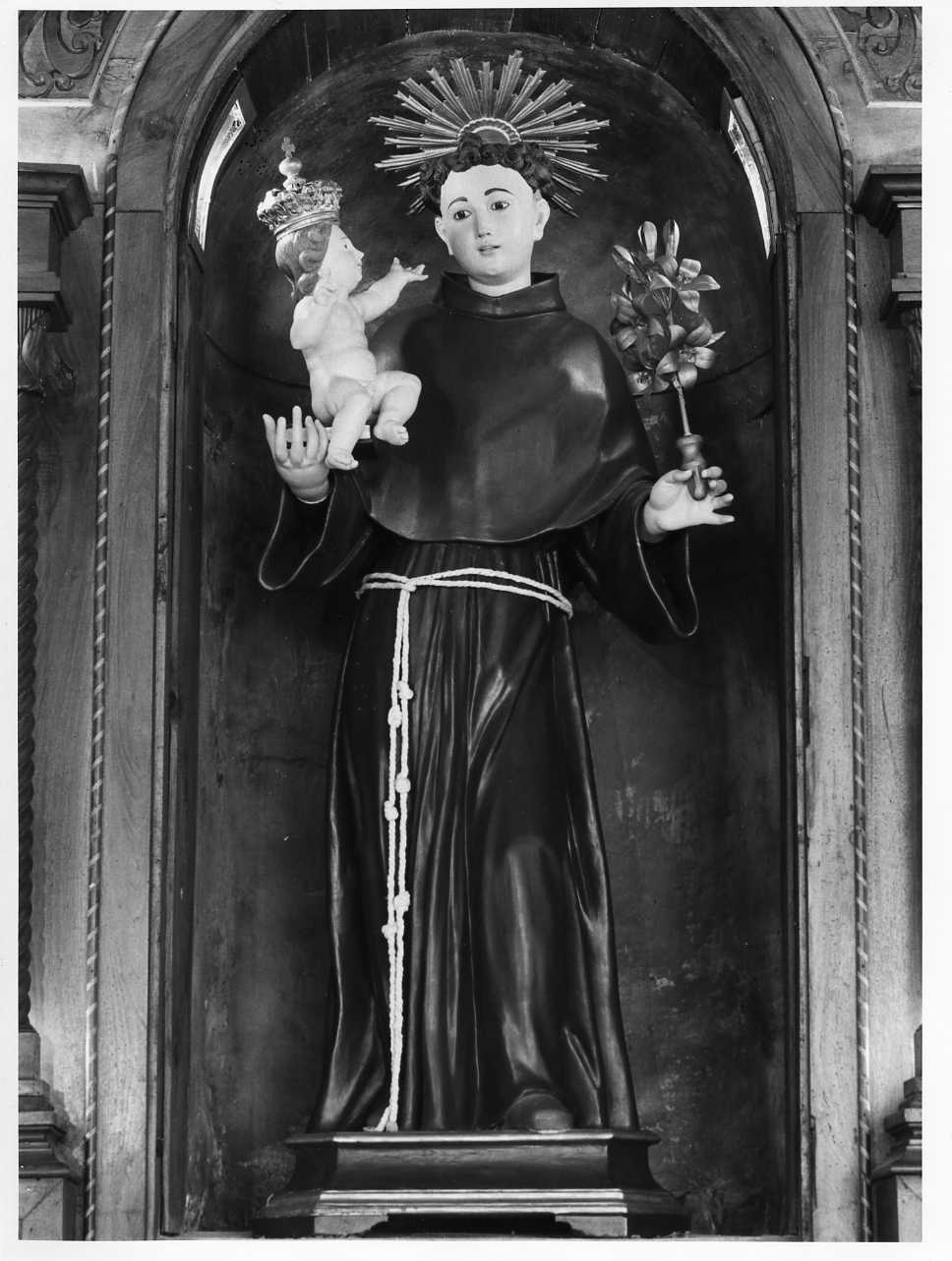 Sant'Antonio da Padova con il bambino (statua processionale, opera isolata) - bottega molisana (secc. XVIII/ XIX)