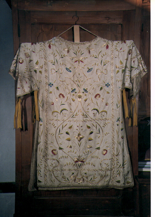 tunicella - manifattura molisana (ultimo quarto sec. XIX)