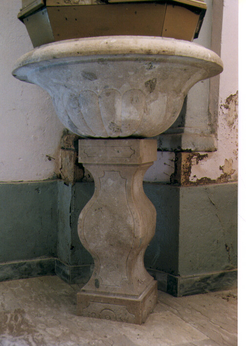 fonte battesimale - a fusto - bottega molisana (sec. XIX)