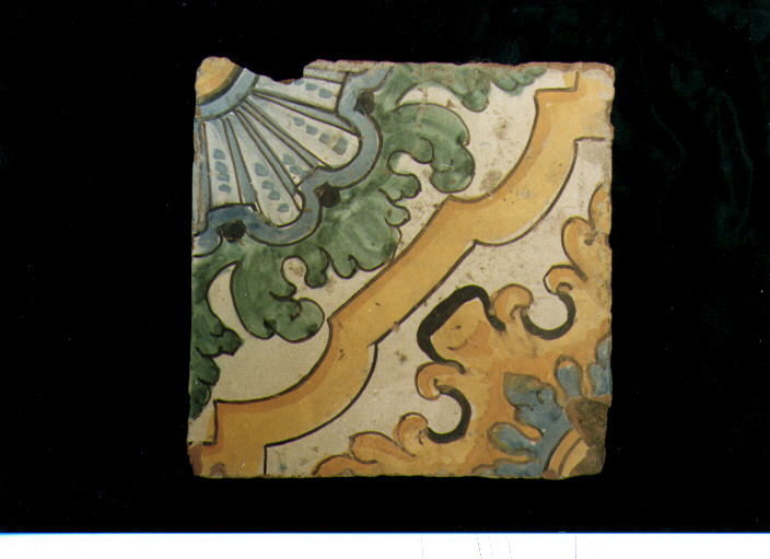 piastrella, frammento - bottega napoletana (sec. XVIII)