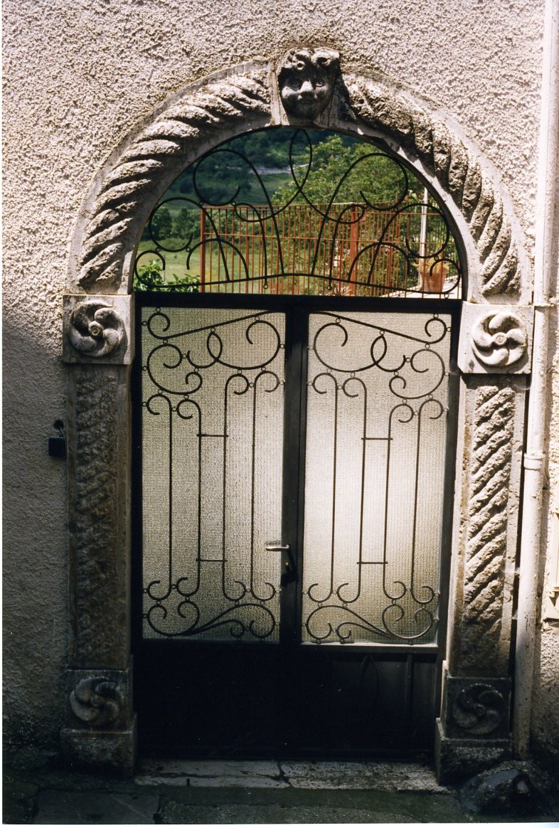 portale - bottega molisana (sec. XIX)