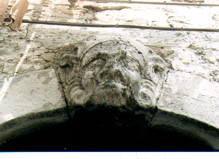 chiave di volta - bottega agnonese (sec. XIX)