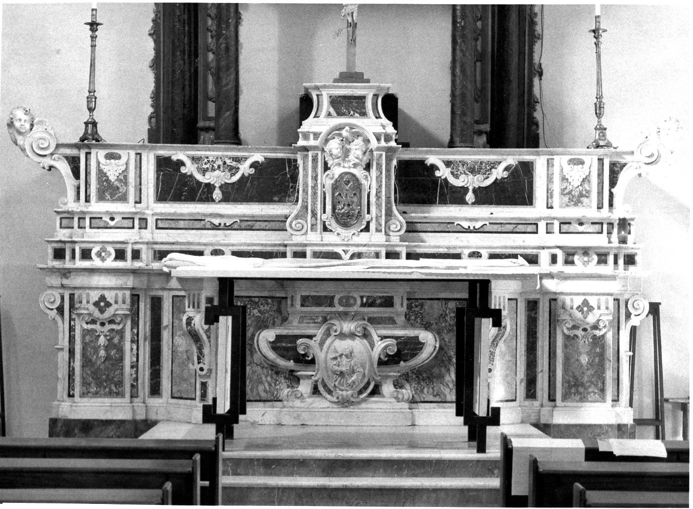 altare maggiore - bottega italiana (sec. XX)