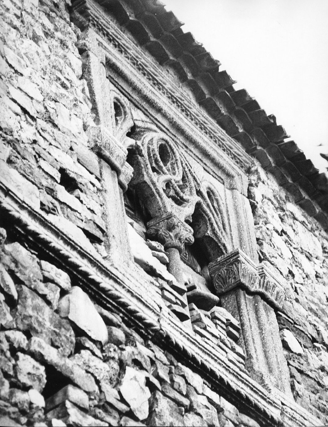 bifora, serie - bottega molisana (sec. XV)