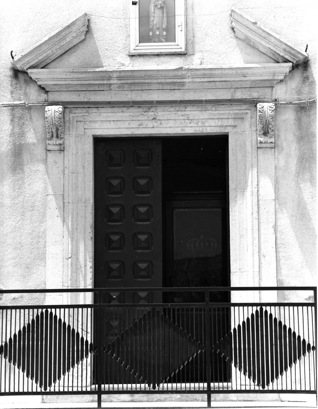 portale architravato - bottega Italia meridionale (inizio sec. XIX)