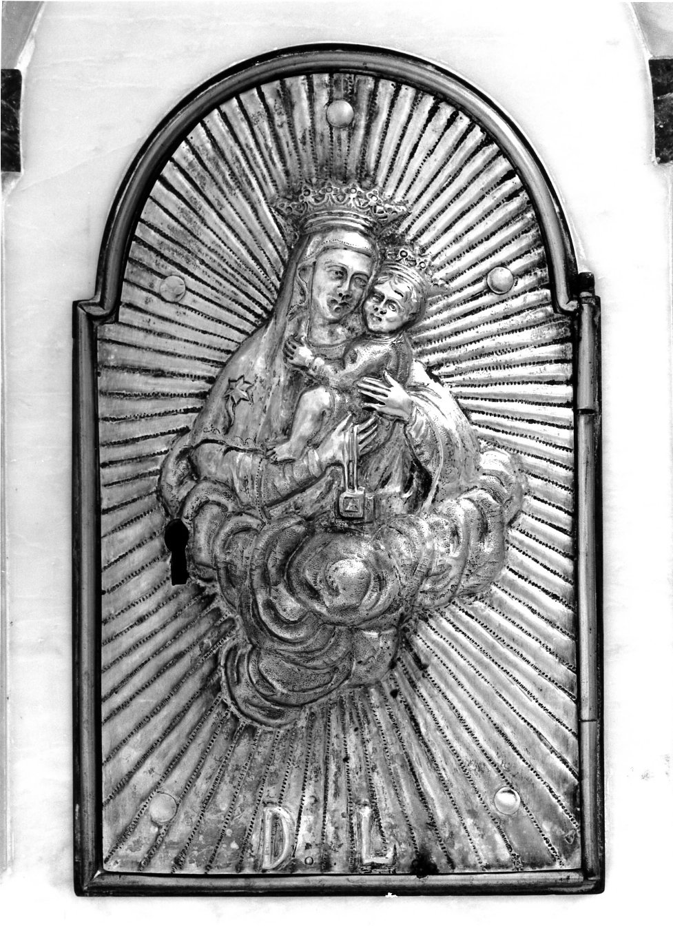 Madonna del Carmelo (sportello di tabernacolo, elemento d'insieme) - bottega napoletana (fine sec. XIX)