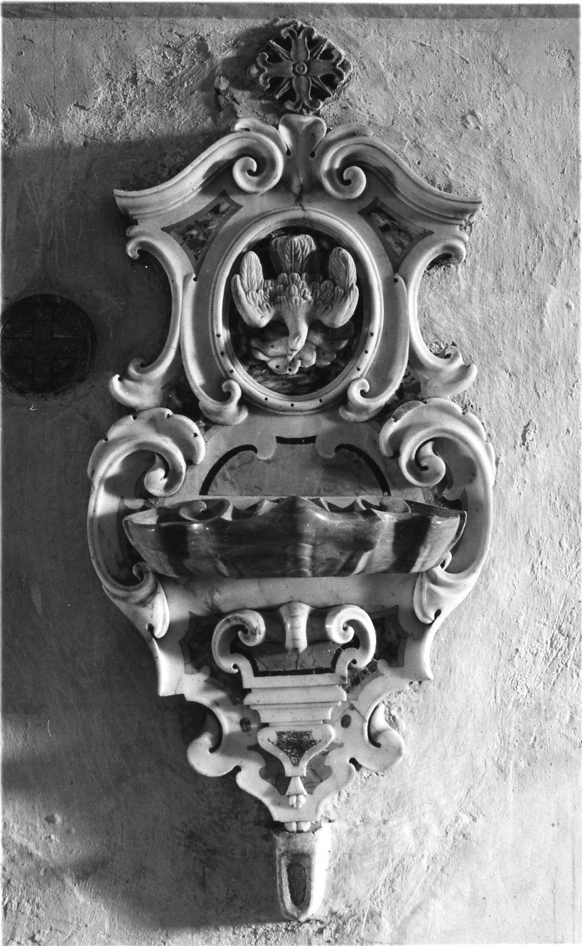 acquasantiera da parete - bottega napoletana (prima metà sec. XVIII)