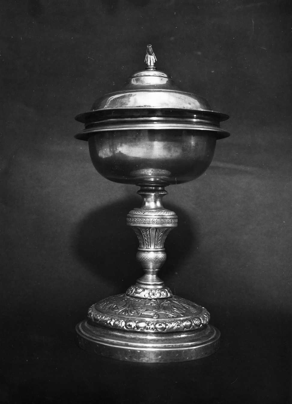 pisside, opera isolata di Monogrammista GM (sec. XIX)